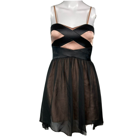 Adrianna Papell Hailey Logan Dress 3 Black Beige Chiffon Layer Solid Formal Mini - Picture 1 of 11